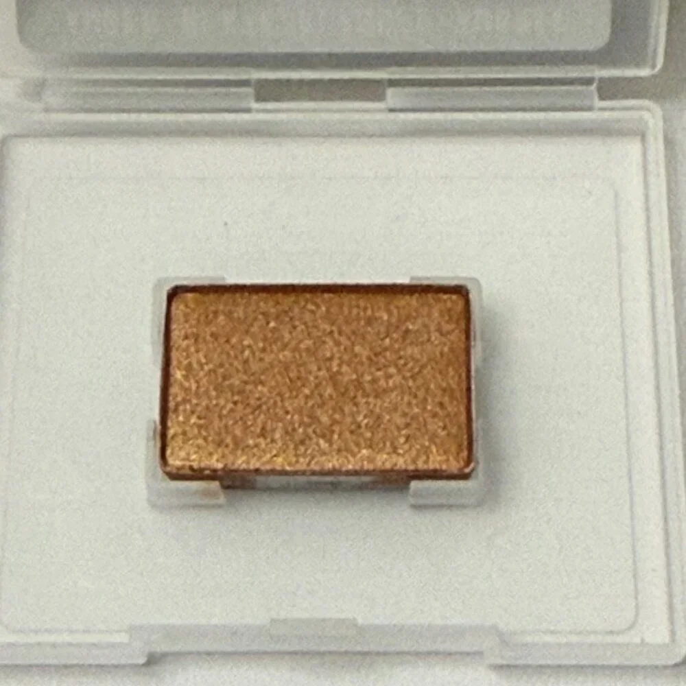 MARY KAY Mineral Eye Color: Amber Blaze (Discontinued shade)